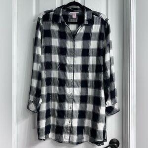 Victoria Secret Nightgown black and white size large